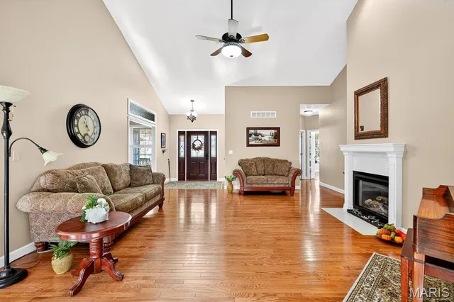 $675,000 | 47 Schaper Oaks Court, Foristell, MO 63348