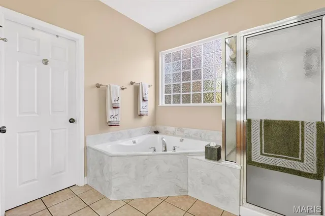 $649,900 | 47 Schaper Oaks Court, Foristell, MO 63348