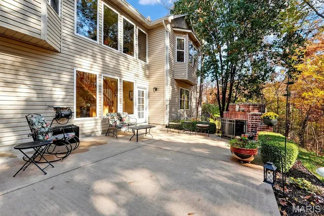 $649,900 | 47 Schaper Oaks Court, Foristell, MO 63348