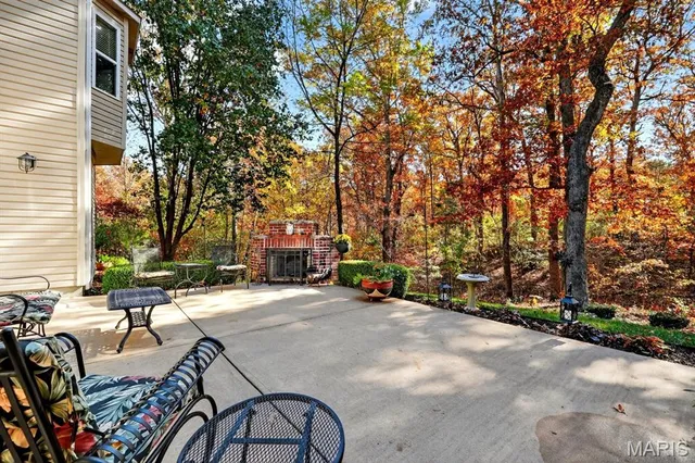 $649,900 | 47 Schaper Oaks Court, Foristell, MO 63348