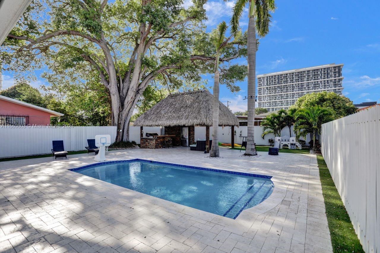 2800 Southwest 26th Street Miami, FL 33133 - Photo 12 of 72