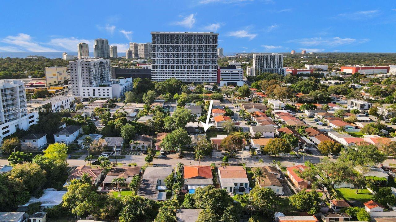 2800 Southwest 26th Street Miami, FL 33133 - Photo 29 of 72 a view of a city