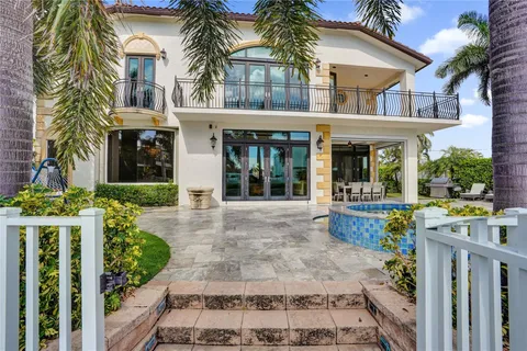 $3,950,000 | 4930 Northeast 27th Terrace, Lighthouse Point, FL 33064