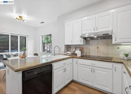 $1,249,000 | 455 Eagle Valley Way, Danville, CA 94506