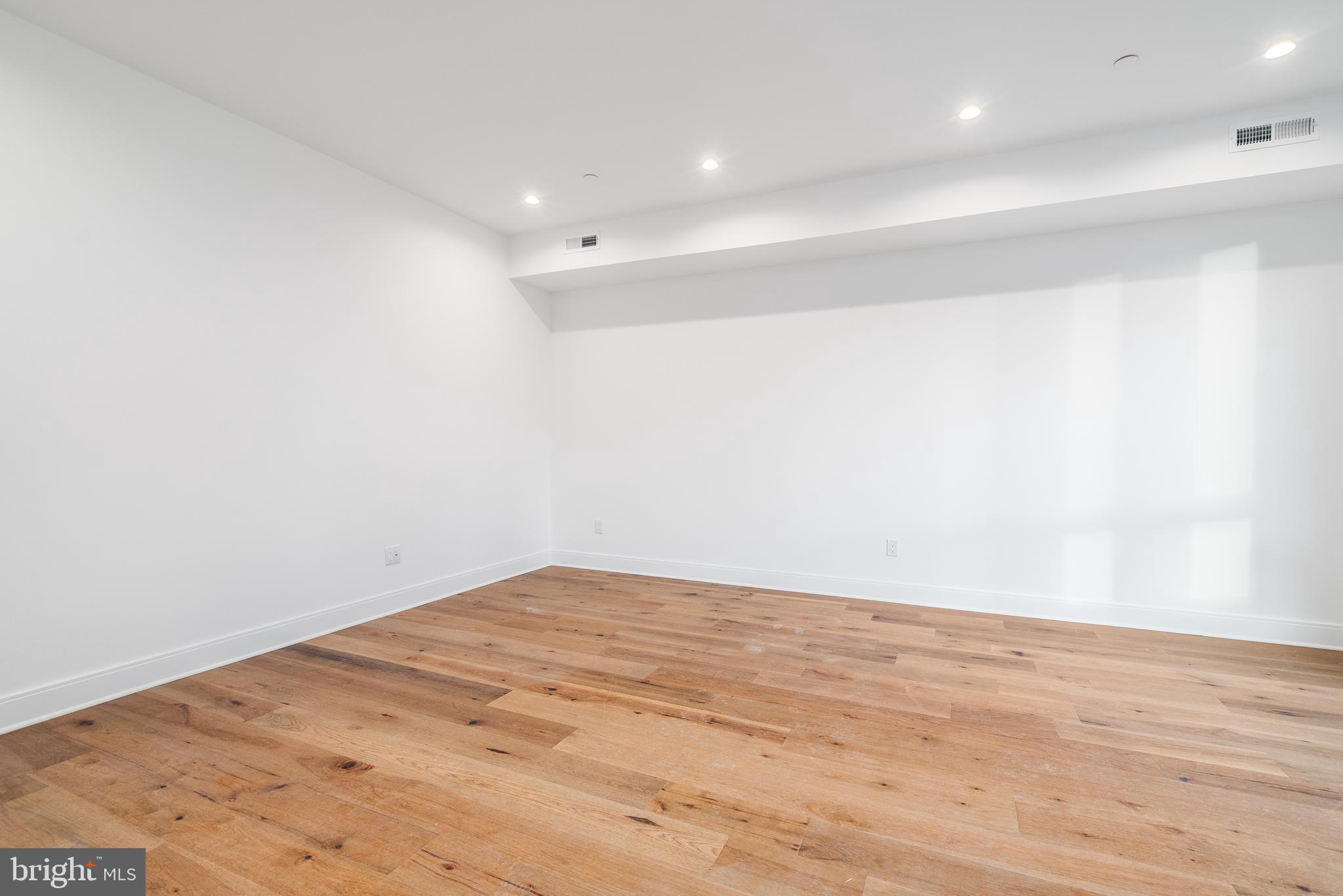 308 Reed Street, Unit 1 Philadelphia, PA 19147 - Photo 9 of 19 a view of empty room