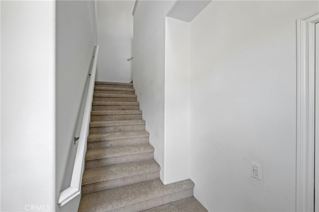 11722 Lakeland Road Norwalk, CA 90650 - Photo 4 of 19