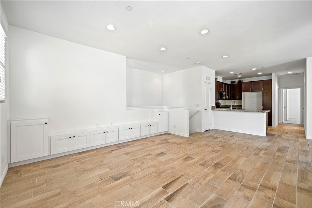 11722 Lakeland Road Norwalk, CA 90650 - Photo 8 of 19