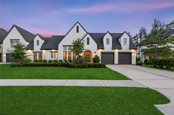 $915,000 | 4306 Worthington Drive, Spring, TX 77386