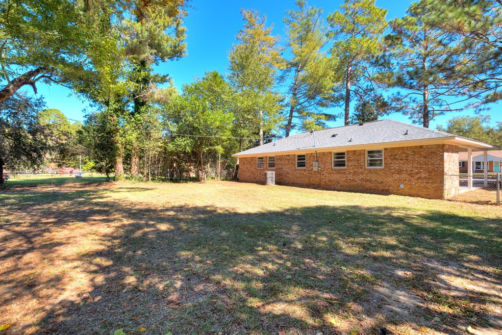 918 Clay Street Sumter, SC 29154 - Photo 4 of 24