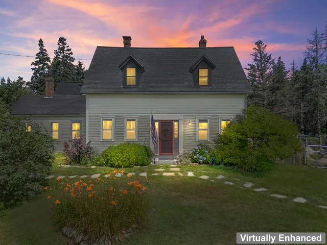 $775,000 | 1020 Hendricks Hill Road, Southport, ME 04576