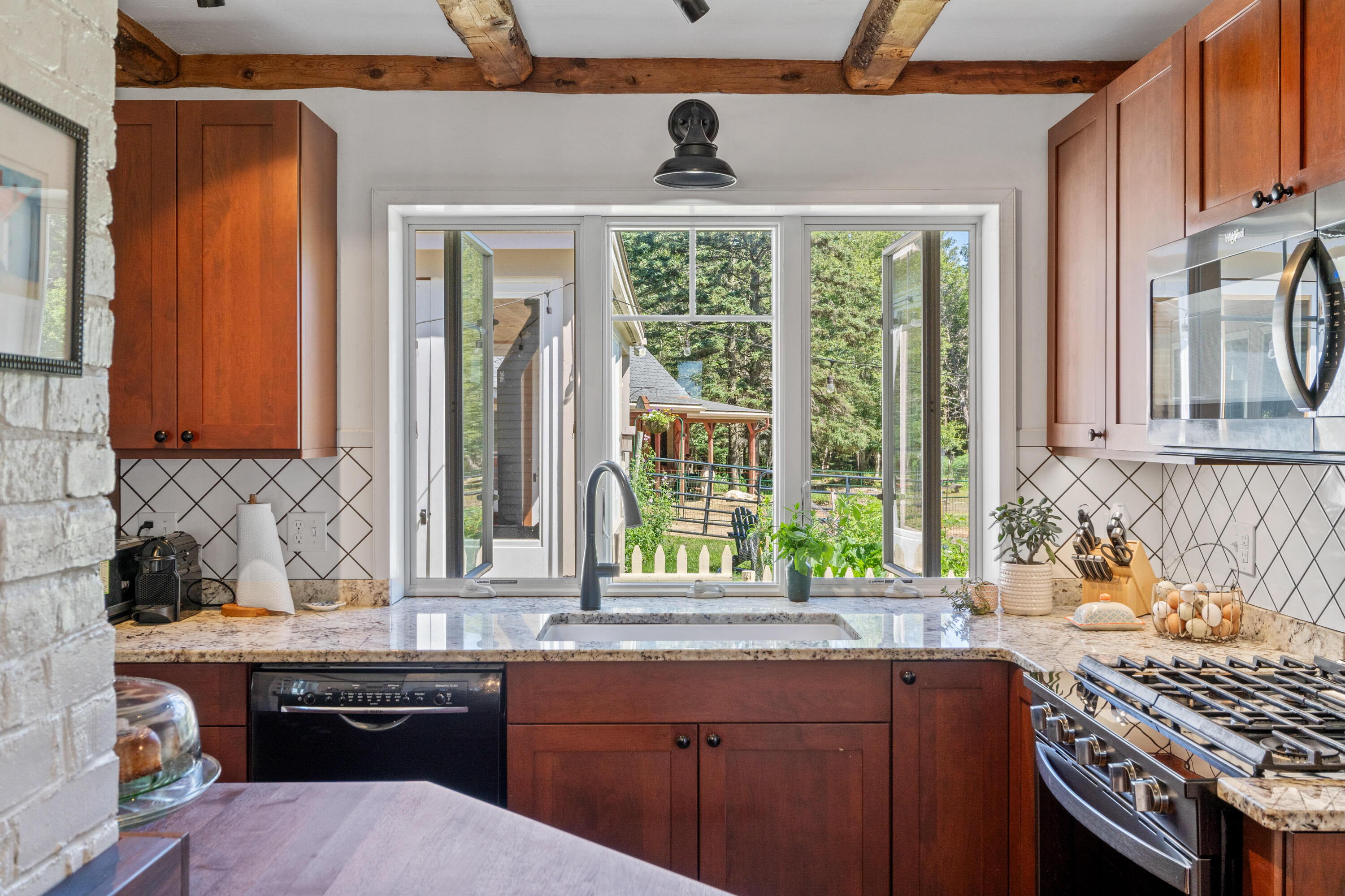 1020 Hendricks Hill Road Southport, ME 04576 - Photo 2 of 104 1020 Hendricks Hill Rd_120