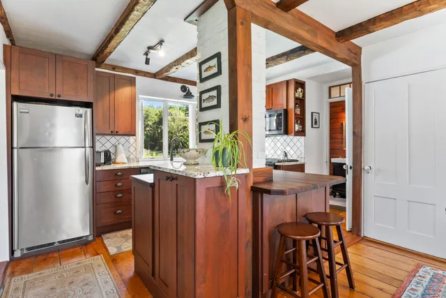 $775,000 | 1020 Hendricks Hill Road, Southport, ME 04576