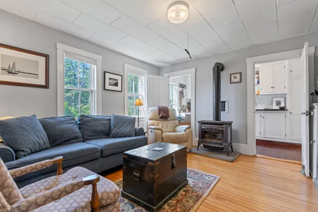 $775,000 | 1020 Hendricks Hill Road, Southport, ME 04576