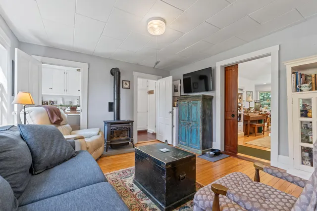 $775,000 | 1020 Hendricks Hill Road, Southport, ME 04576