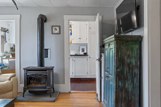 $775,000 | 1020 Hendricks Hill Road, Southport, ME 04576