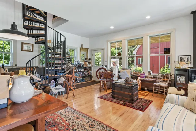 $775,000 | 1020 Hendricks Hill Road, Southport, ME 04576