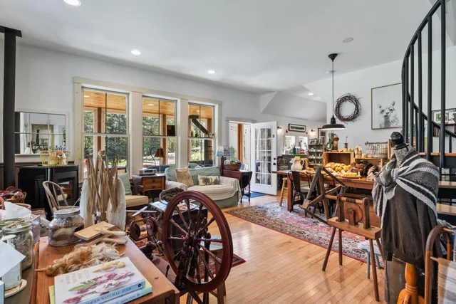 $775,000 | 1020 Hendricks Hill Road, Southport, ME 04576