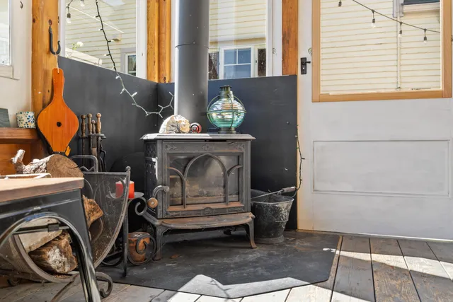 $775,000 | 1020 Hendricks Hill Road, Southport, ME 04576