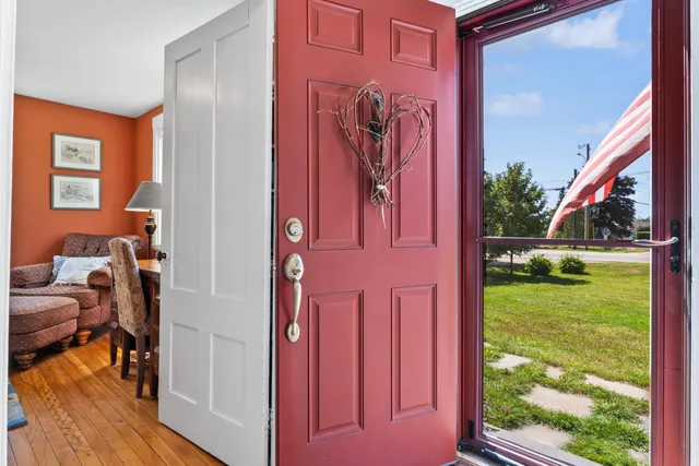 $775,000 | 1020 Hendricks Hill Road, Southport, ME 04576