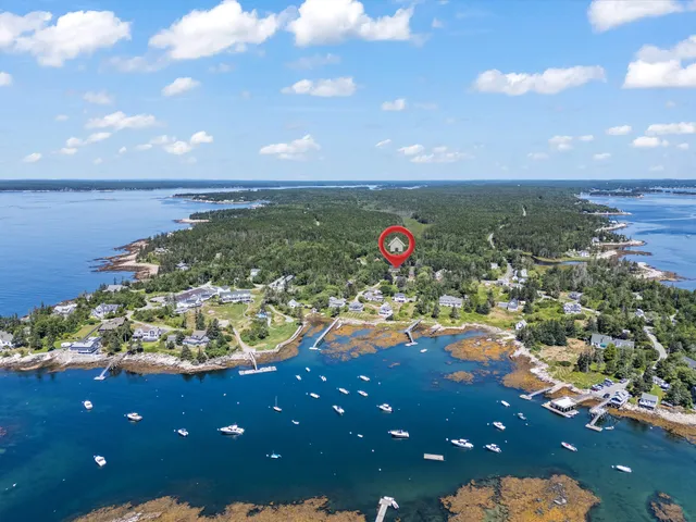 $775,000 | 1020 Hendricks Hill Road, Southport, ME 04576