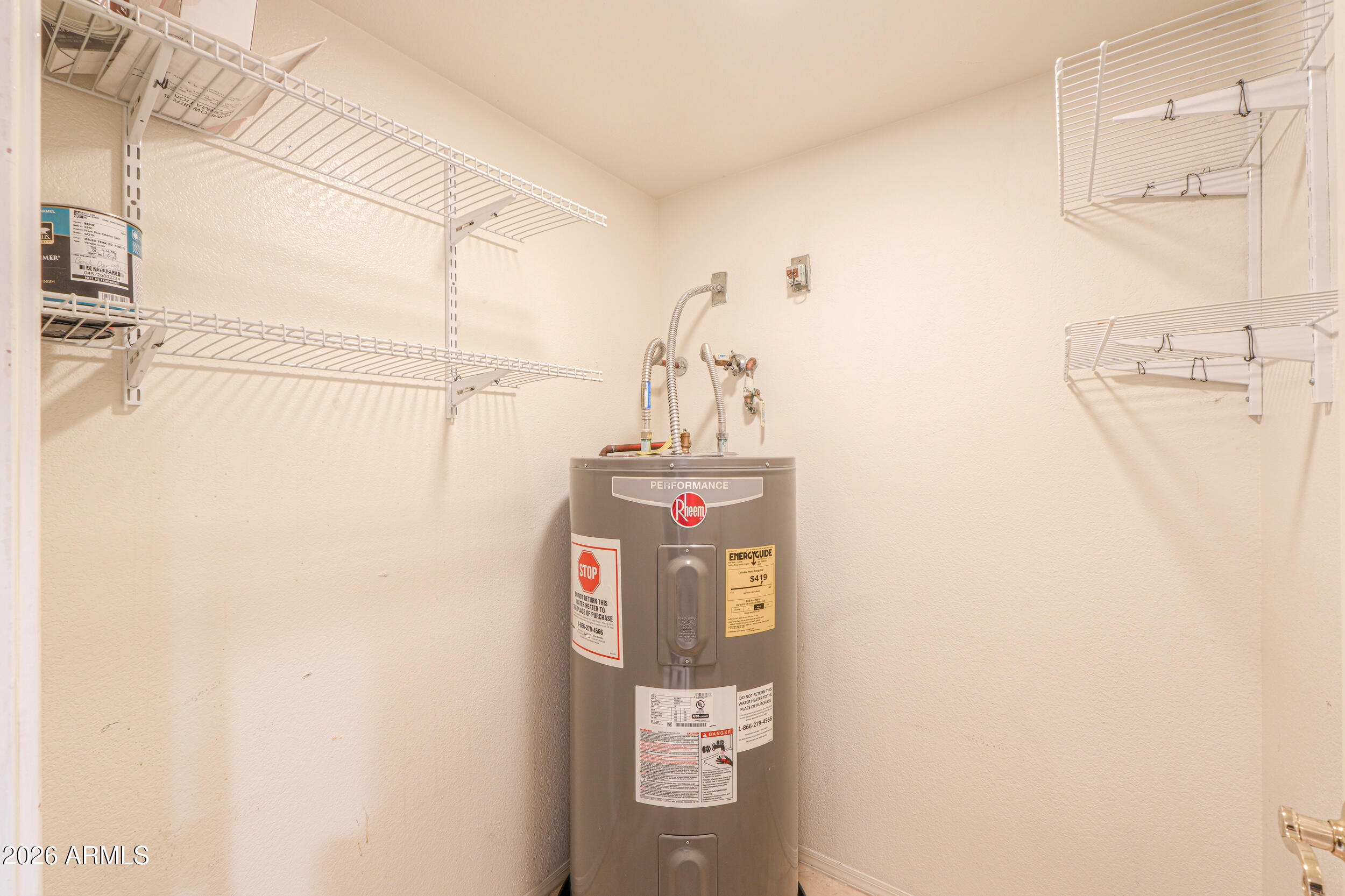 8826 South 51st Street, Unit 1 Phoenix, AZ 85044 - Photo 20 of 31 Pantry_Storage