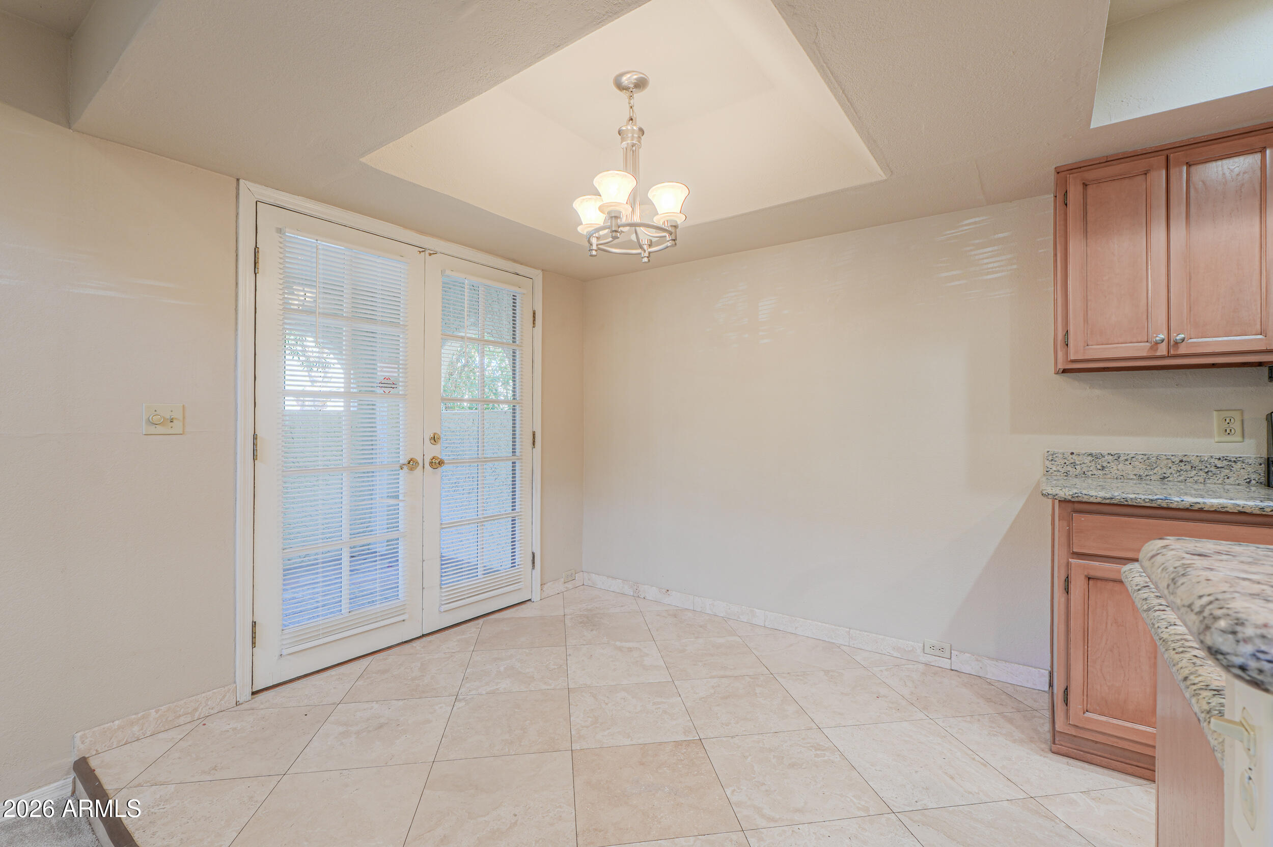 8826 South 51st Street, Unit 1 Phoenix, AZ 85044 - Photo 7 of 31 Dining Area