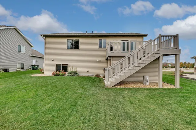 $299,900 | 216 Victory Loop, Sartell, MN 56377