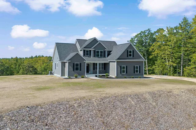 $850,000 | 70 Gile Hill Road, Bow, NH 03304