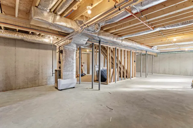 $850,000 | 70 Gile Hill Road, Bow, NH 03304