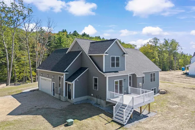 $850,000 | 70 Gile Hill Road, Bow, NH 03304