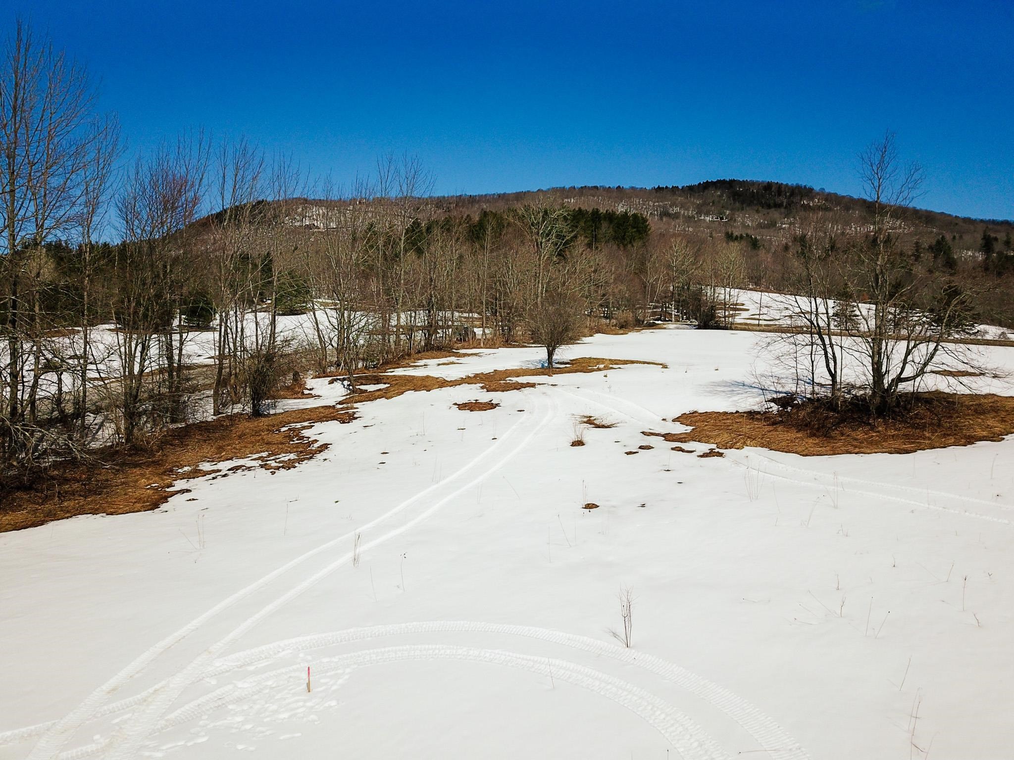 366 Access Road, Unit 1 Rochester, VT 05767 - Photo 4 of 40