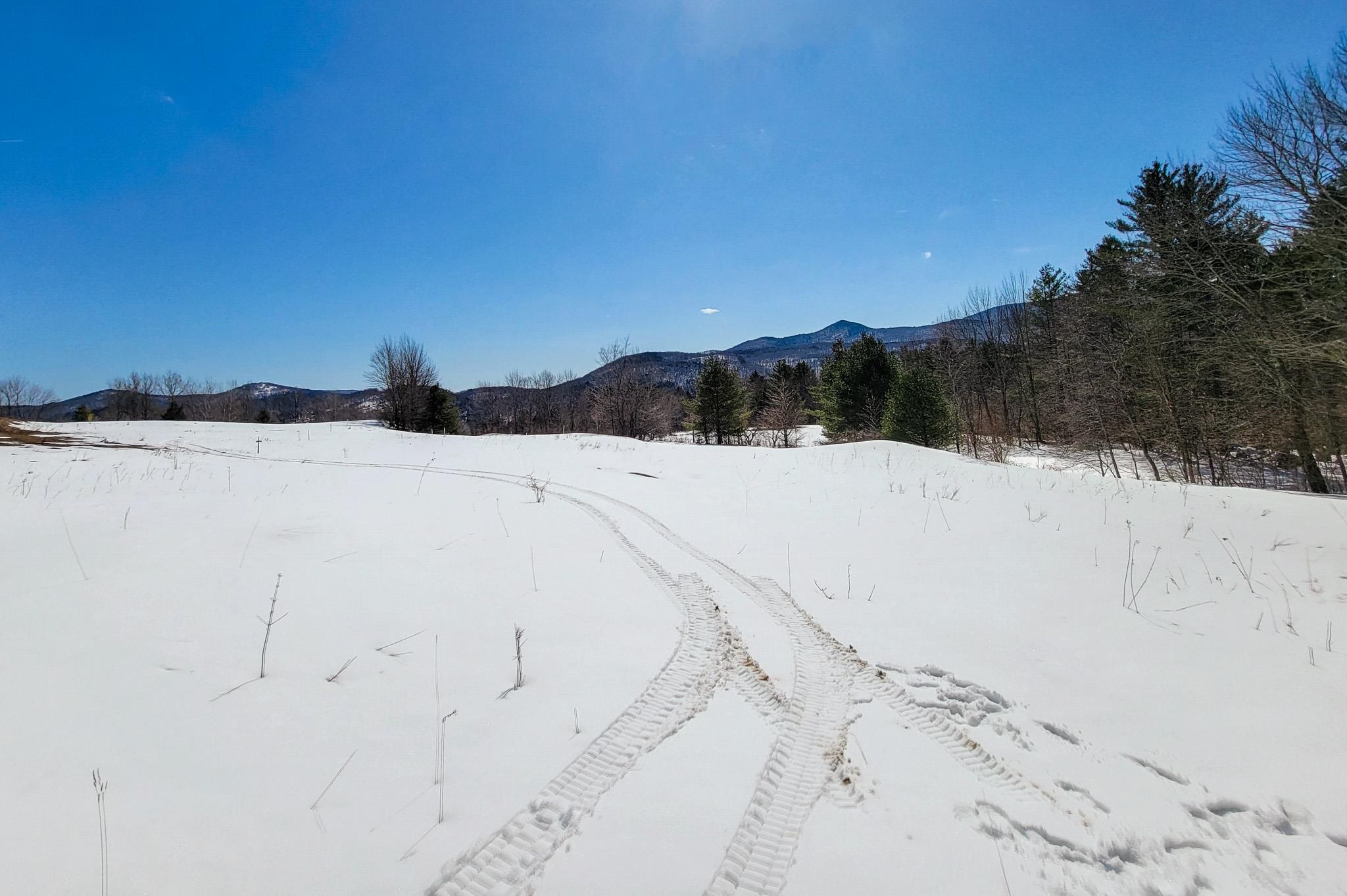 366 Access Road, Unit 1 Rochester, VT 05767 - Photo 10 of 40