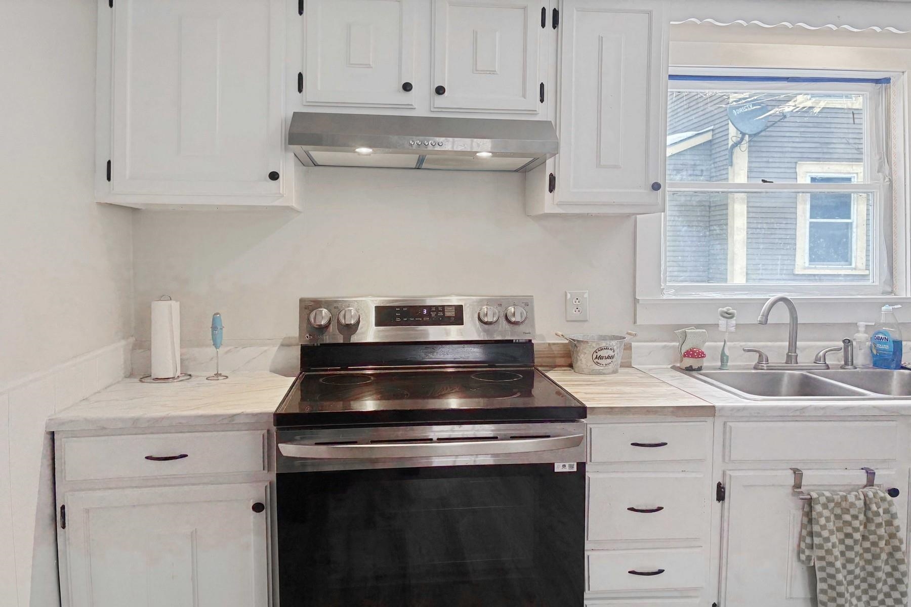 91 Franklin Street Rutland, VT 05701 - Photo 5 of 44