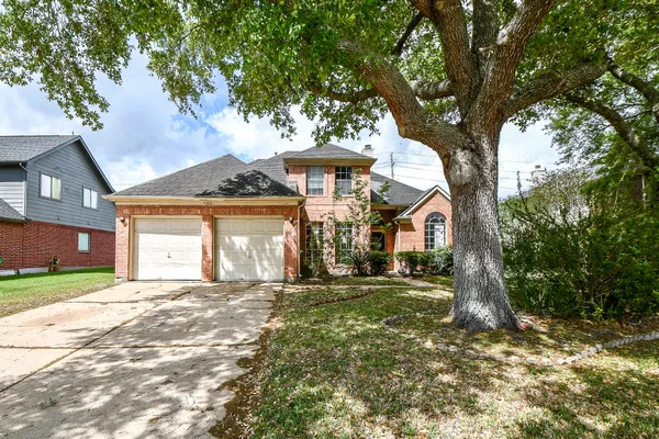 $2,200 | 4306 West Thunderwood Circle, Fresno, TX 77545