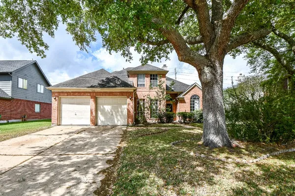 $2,200 | 4306 West Thunderwood Circle, Fresno, TX 77545