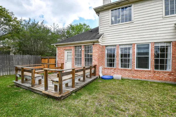 $2,200 | 4306 West Thunderwood Circle, Fresno, TX 77545