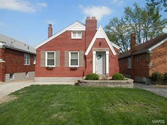 9302 MacKenzie Road St. Louis, MO 63123 - Photo 1 of 25
