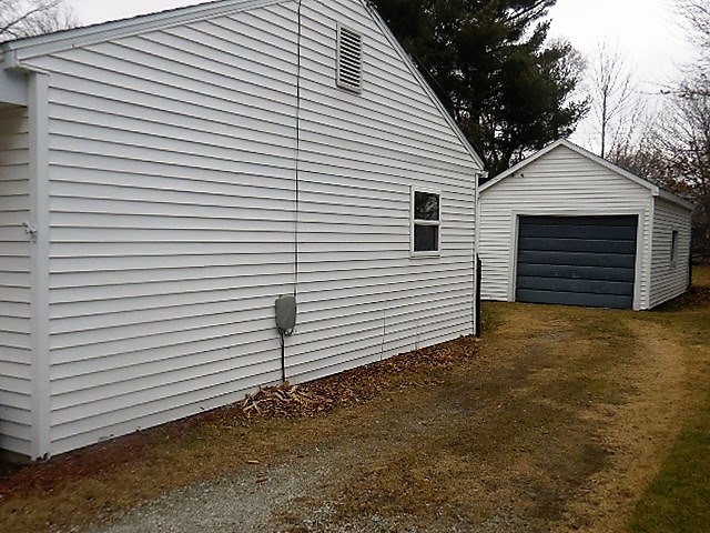 422 West 6th Street Rochester, IN 46975 - Photo 2 of 23