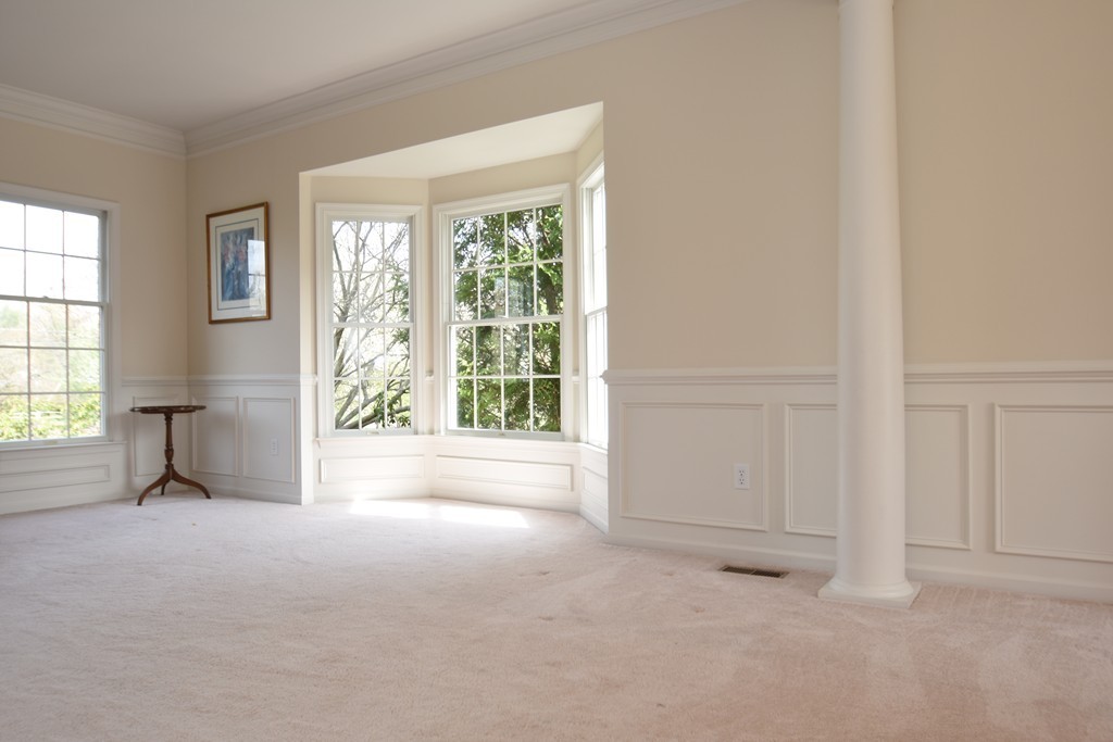 223 Stow Road Marlborough, MA 01752 - Photo 8 of 28 Gallery Image 8