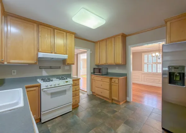 $2,495 | 514 Glenview Drive, Tallahassee, FL 32303