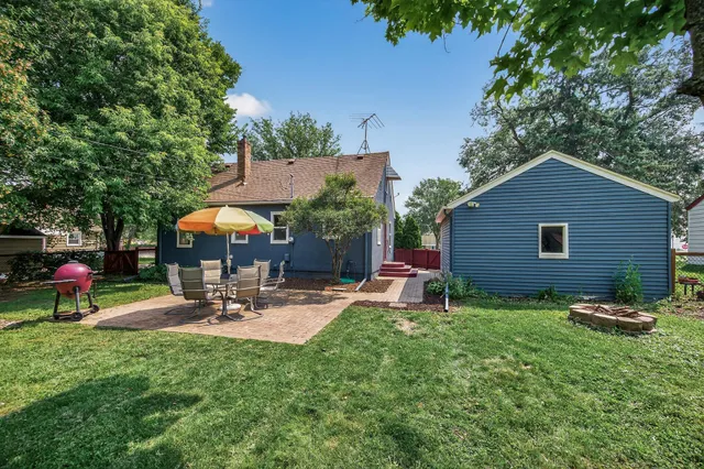 $319,000 | 130 17th Avenue South, Hopkins, MN 55343