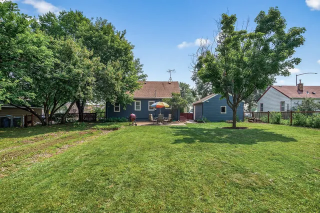 $319,000 | 130 17th Avenue South, Hopkins, MN 55343