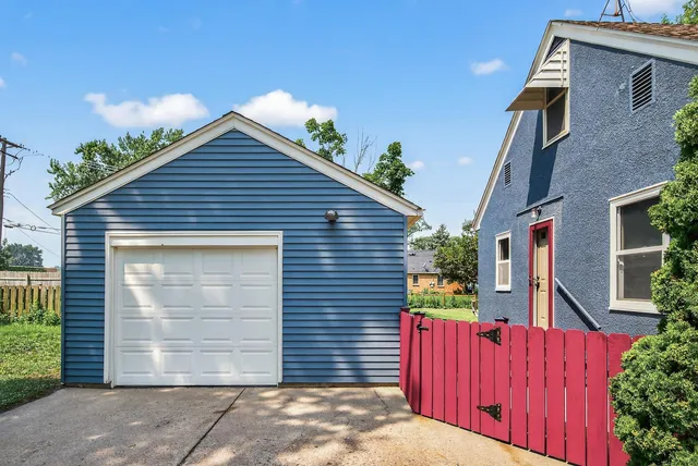 $319,000 | 130 17th Avenue South, Hopkins, MN 55343