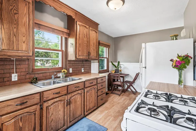 $319,000 | 130 17th Avenue South, Hopkins, MN 55343