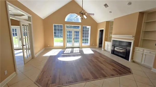 $395,000 | 116 Jessica Drive, Belle Chasse, LA 70037
