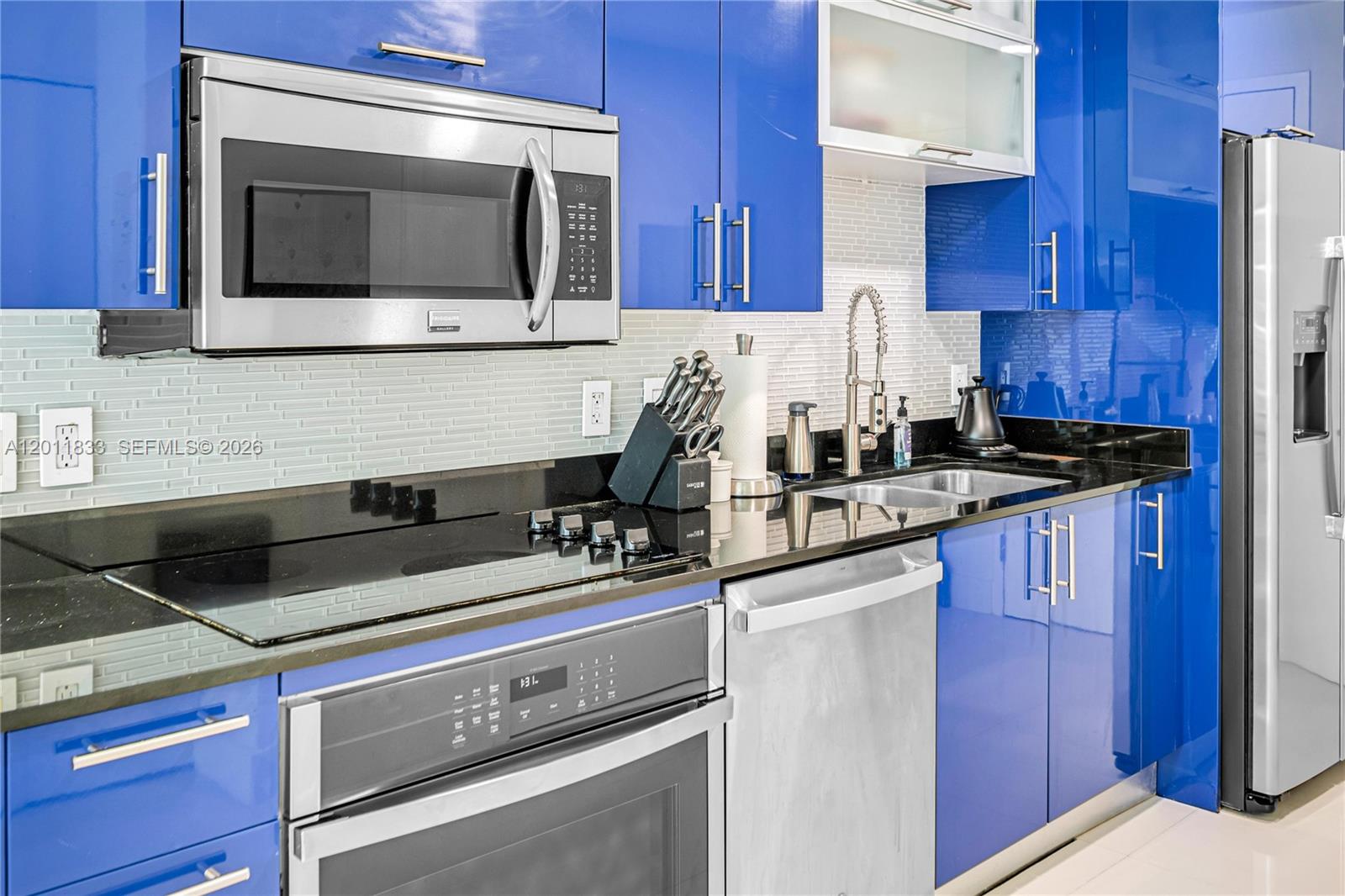 60 Southwest 13th Street, Unit 2014 Miami, FL 33130 - Photo 5 of 36