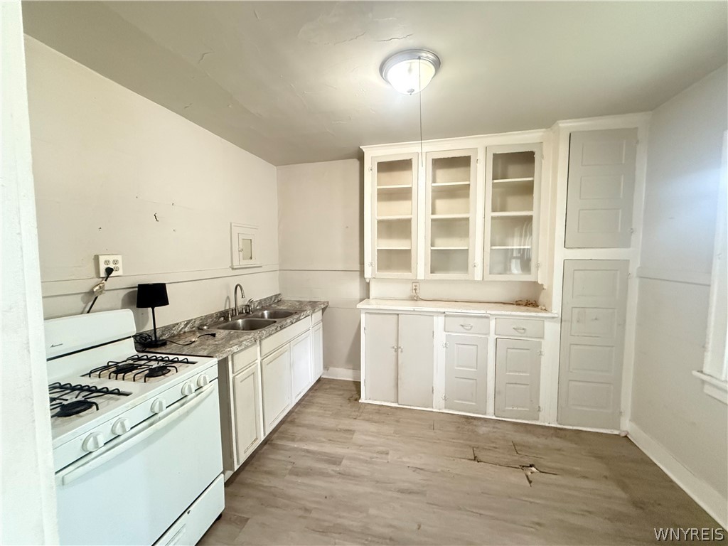 183 Roesch Avenue Buffalo, NY 14207 - Photo 4 of 5 Gallery Image 4