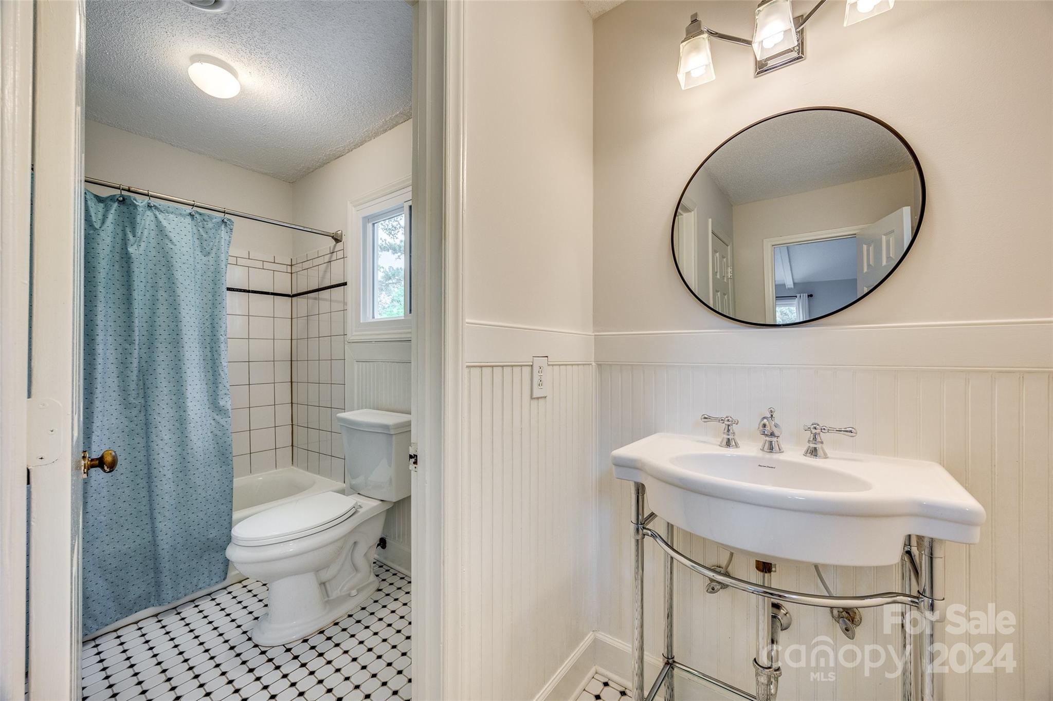 9034 Windjammer Drive Tega Cay, SC 29708 - Photo 21 of 40 Gallery Image 21