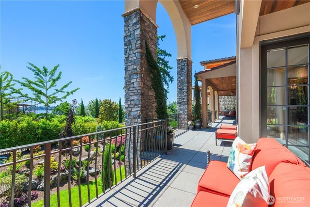$7,820,000 | 435 8th Avenue West, Kirkland, WA 98033