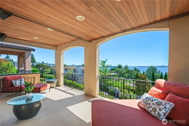 $7,820,000 | 435 8th Avenue West, Kirkland, WA 98033